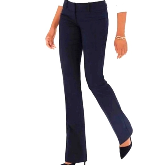 EUC The Limited Black Drew Fit Straight Leg Slacks. Size 8 - Picture 2 of 4